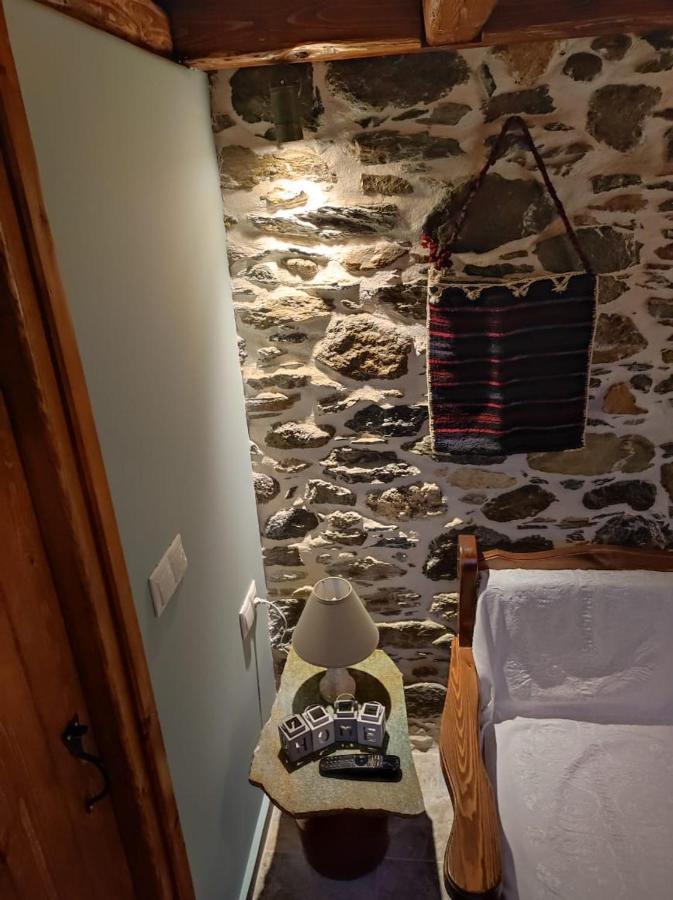 Villa Πέτροκτιστο Σπίτι. Stone House Caristo Exterior foto